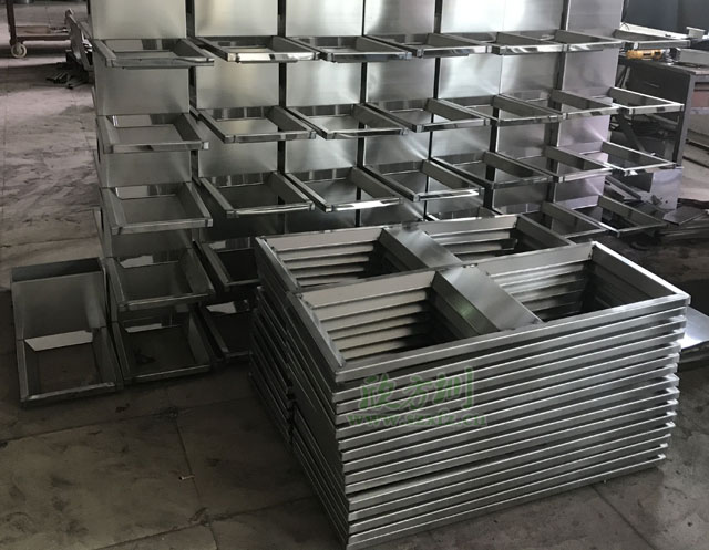 不銹鋼室內分類垃圾桶投口生產(chǎn)圖